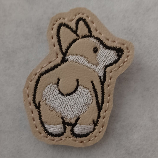 Corgi Floof Vinyl Pin