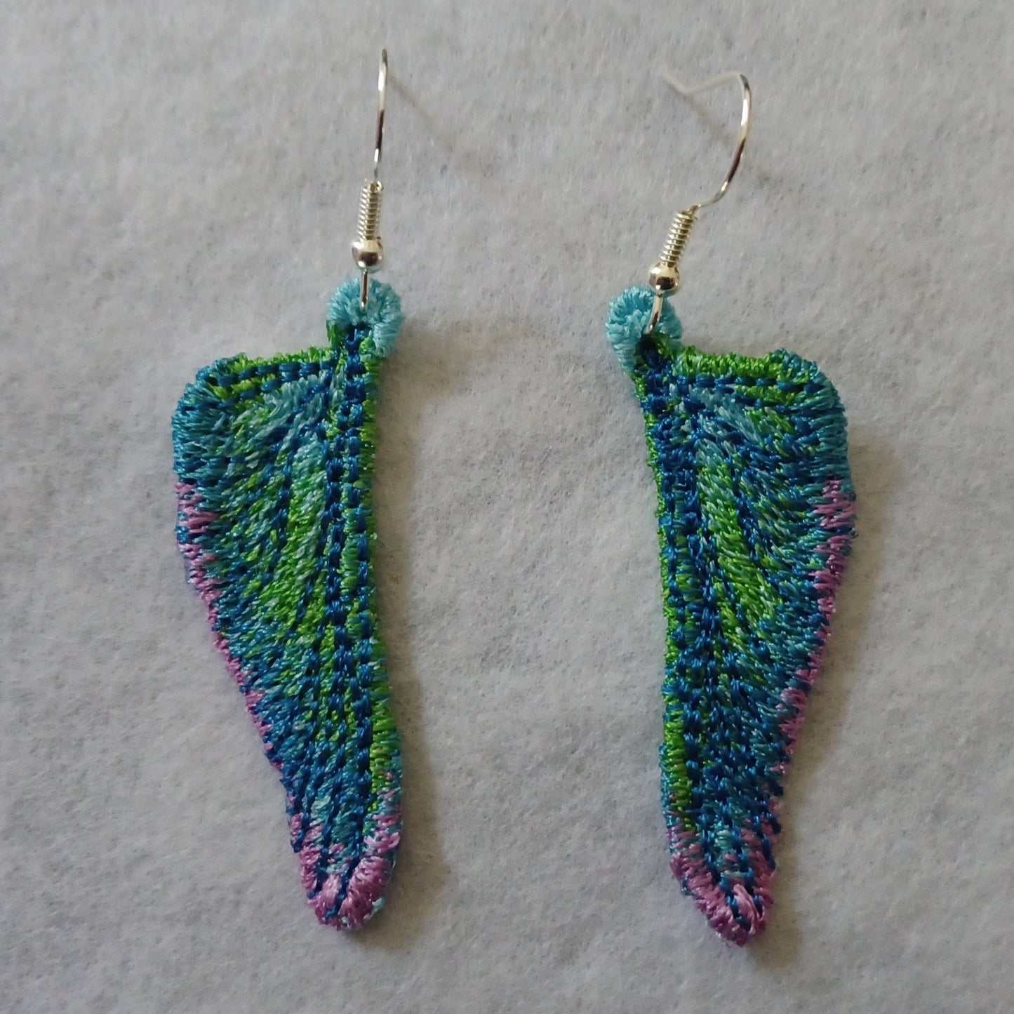 Dragonfly Wing Free-Standing Lace Embroidered Earrings