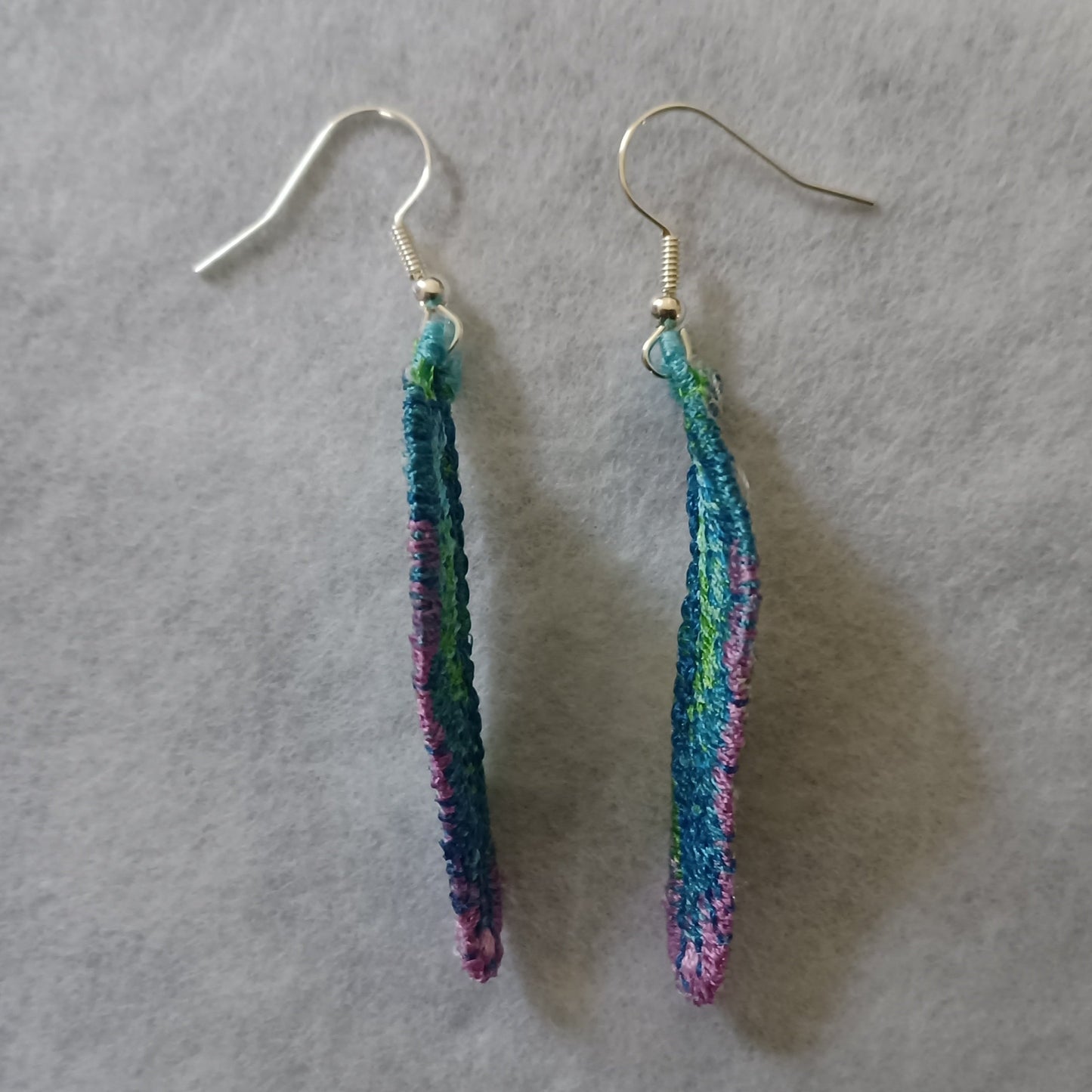 Dragonfly Wing Free-Standing Lace Embroidered Earrings