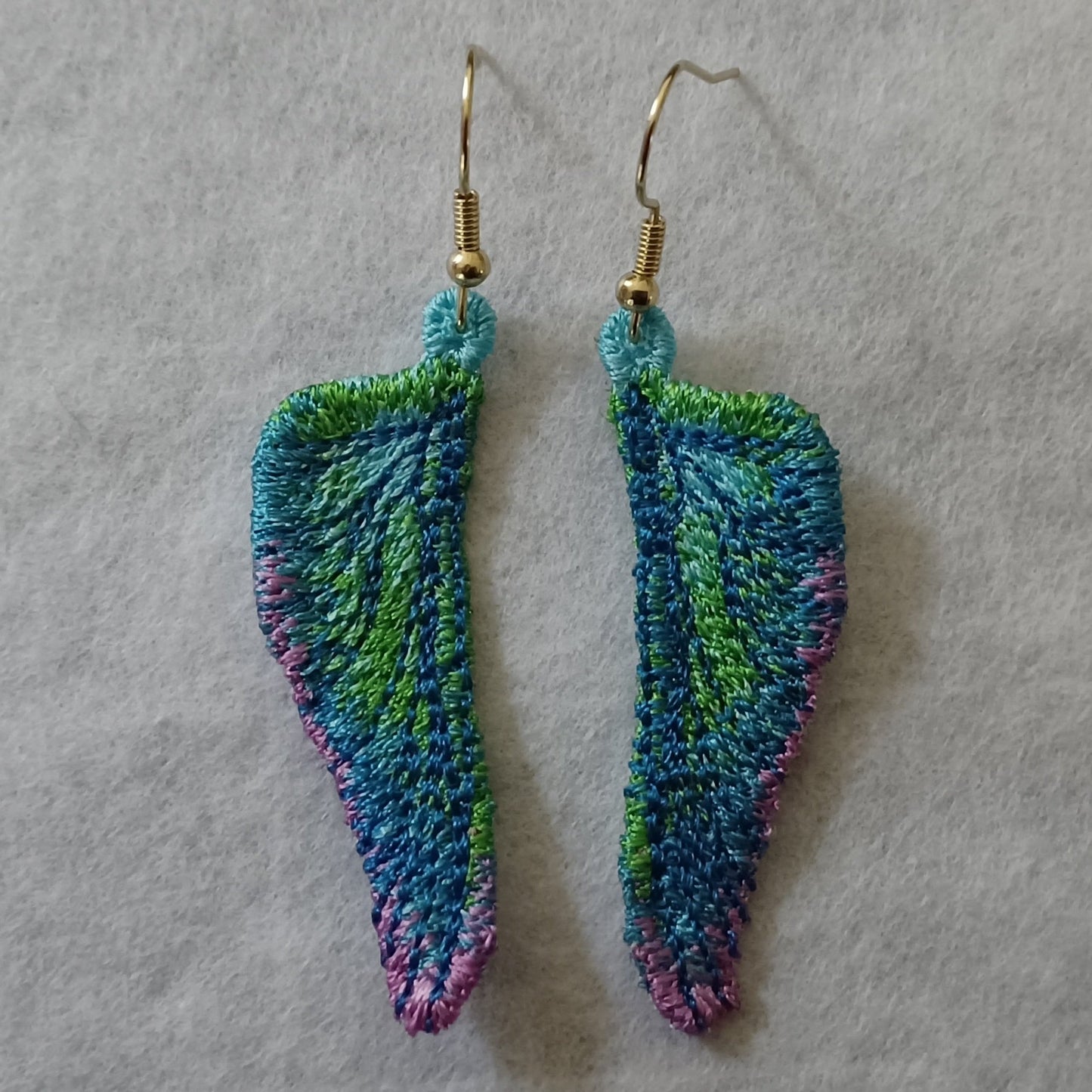 Dragonfly Wing Free-Standing Lace Embroidered Earrings