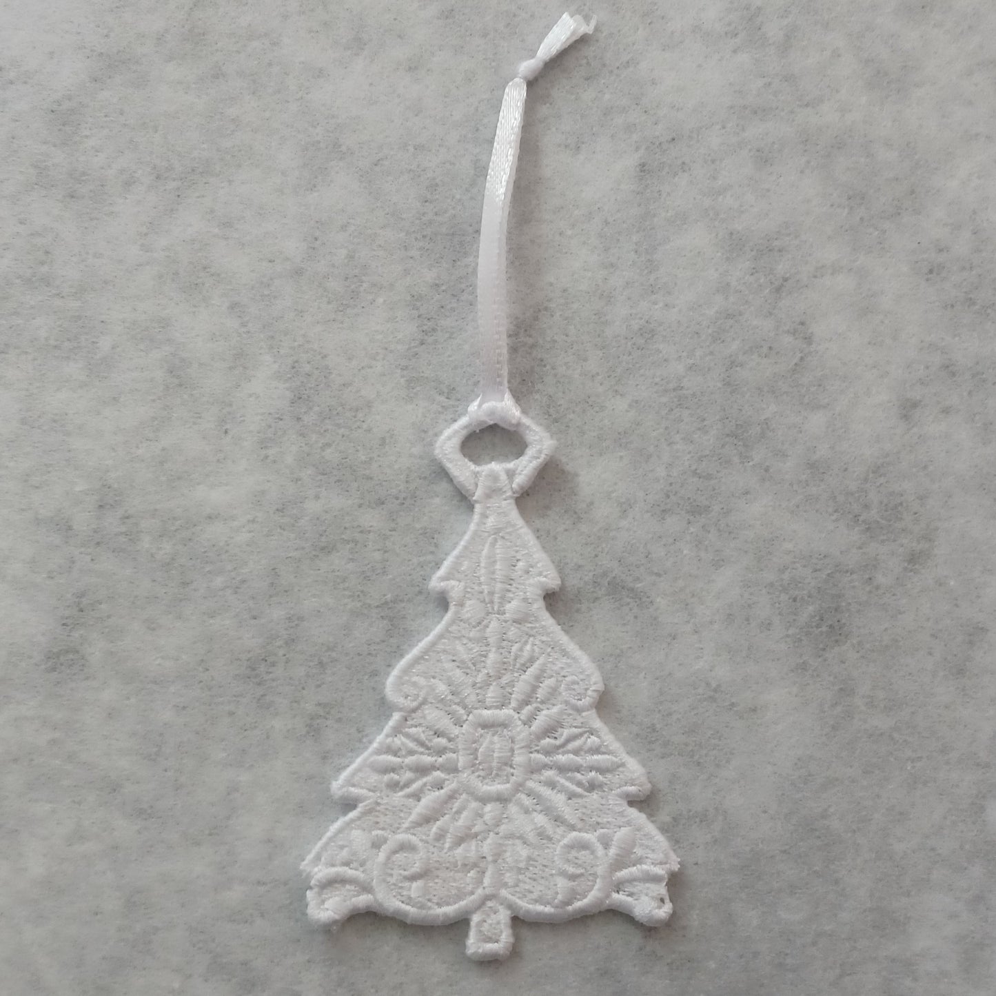 Free-Standing Lace Elegant Ornaments