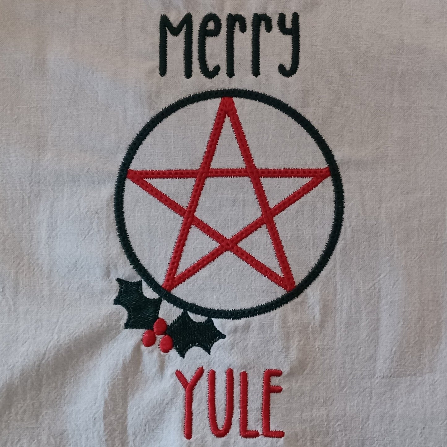 Merry Yule (Embroidered CYO)