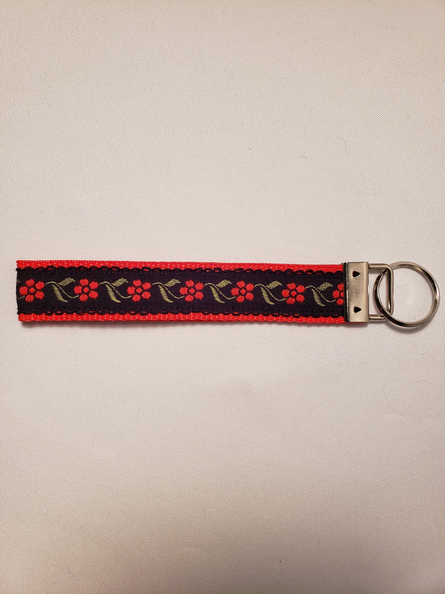 Floral Picot Key Fob