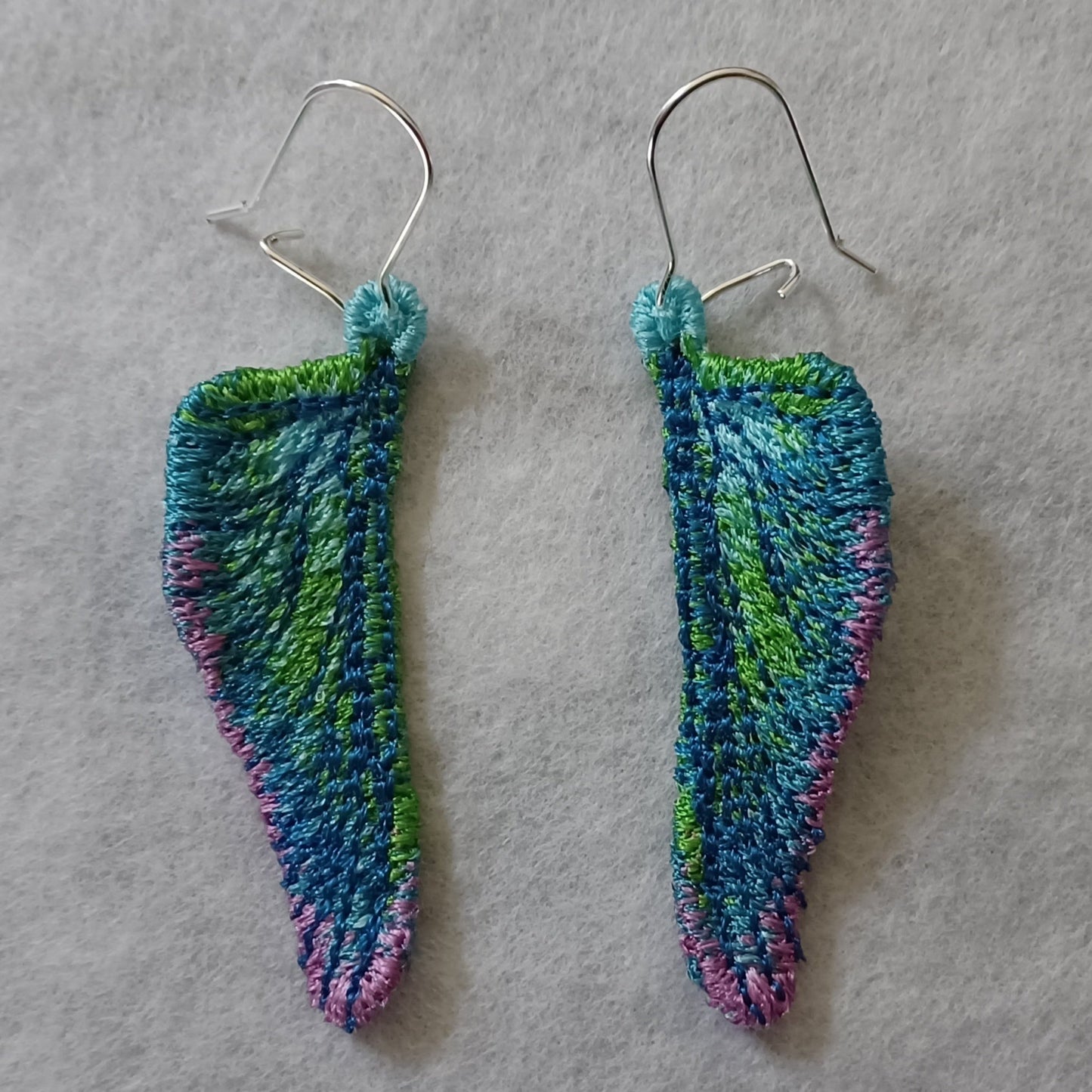 Dragonfly Wing Free-Standing Lace Embroidered Earrings