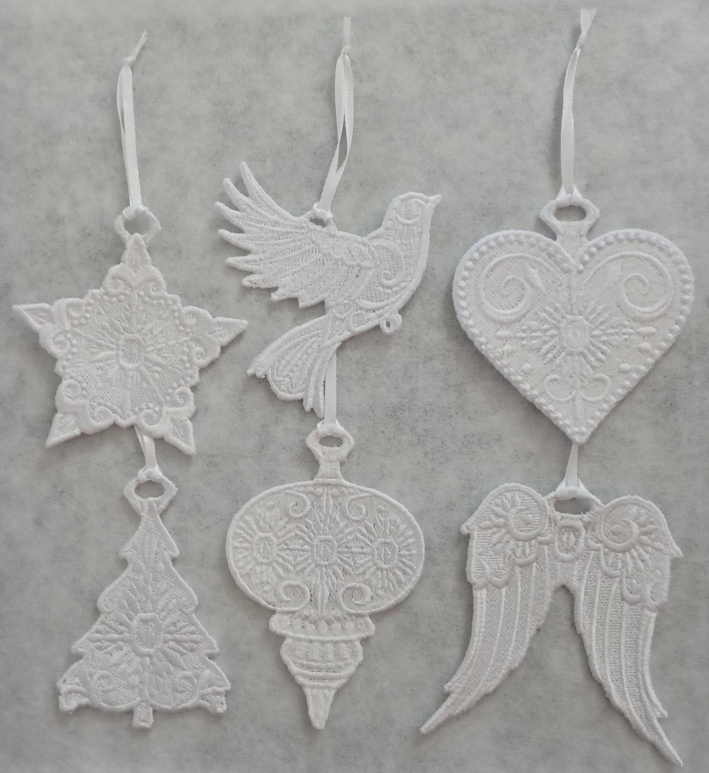 Free-Standing Lace Elegant Ornaments