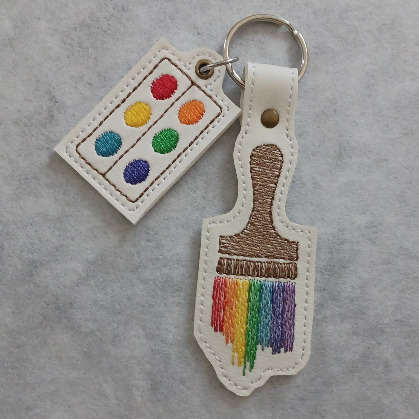Paintbrush & Palette Embroidered Vinyl Key Ring