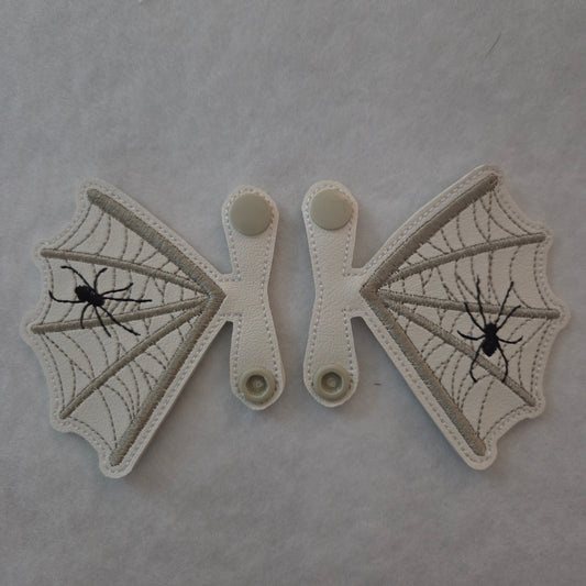 Spiderweb Snap Shoe Wings