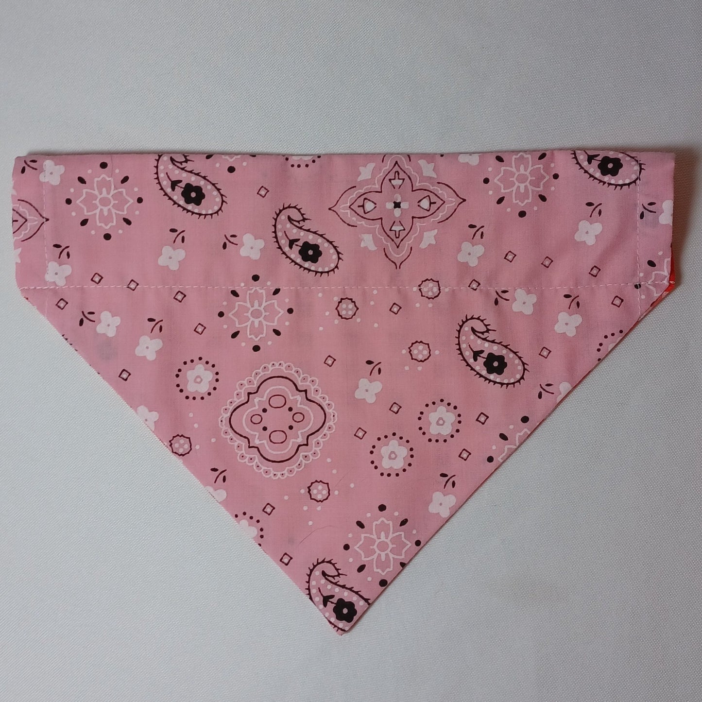 Pink Bandana / Valentine Plaid Over-the-Collar Pet Bandana