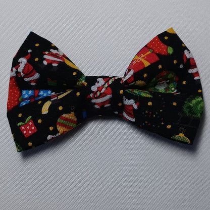 Christmas Santas Over-the-Collar Pet Bow / Bowtie