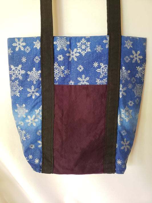 Silver Snowflakes Deluxe Tote Bag